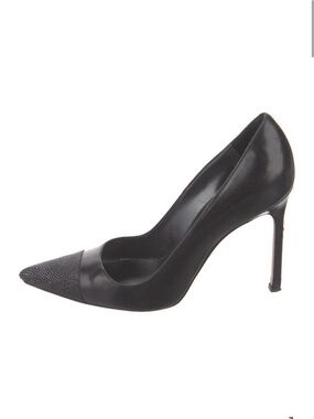 Manolo Blahnik black pointy heels